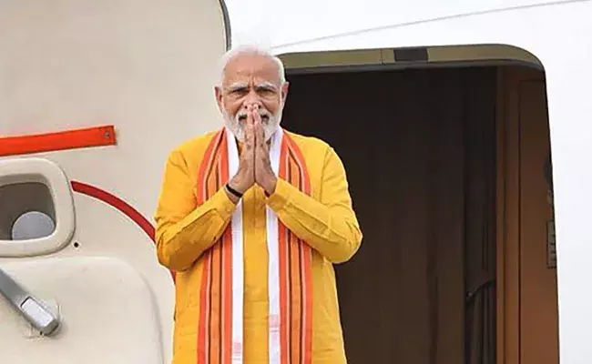 Narendra Modi: నేపాల్లో పర్యటించిన ప్రధాని మోదీ.. బుద్ద పౌర్ణమి సందర్బంగా.. Narendra Modi: నేపాల్లో పర్యటించిన ప్రధాని మోదీ.. బుద్ద పౌర్ణమి సందర్బంగా..