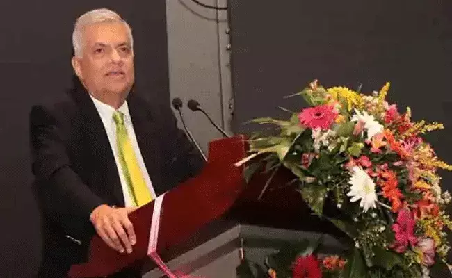 Crisis in Sri Lanka: శ్రీలంక ఎయిర్ లైన్స్ ను అమ్మేస్తాం: ప్రధాని