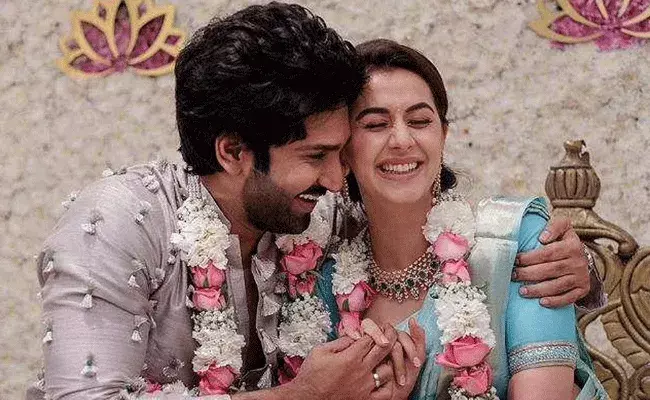 Aadhi Pinisetty : ఆది పినిశెట్టి, నిక్కీ గల్రానీ పెళ్లి వేడుకలు షురూ.. హల్దీ ఫంక్షన్లో డ్యాన్సులు Aadhi Pinisetty : ఆది పినిశెట్టి, నిక్కీ గల్రానీ పెళ్లి వేడుకలు షురూ.. హల్దీ ఫంక్షన్లో డ్యాన్సులు