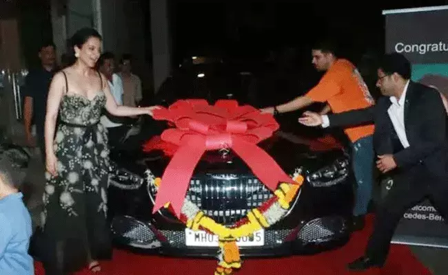 Kangana Ranaut: కాస్ట్లీ కారును కొనుగోలు చేసిన మొదటి భారతీయురాలు.. కంగన కొన్న కారు ఖరీదు..