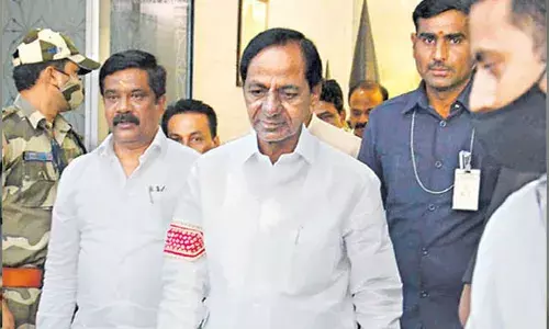 KCR :  అఖిలేష్ యాదవ్తో సీఎం కేసీఆర్ భేటీ KCR :  అఖిలేష్ యాదవ్తో సీఎం కేసీఆర్ భేటీ