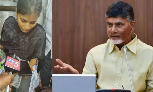 Chandrababu: డ్రైవర్ సుబ్రమణ్యం కుటుంబానికి చంద్రబాబు సాయం.. Chandrababu: డ్రైవర్ సుబ్రమణ్యం కుటుంబానికి చంద్రబాబు సాయం..