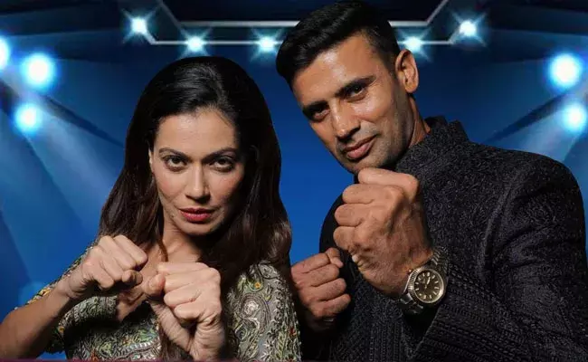 Payal Rohatgi: 12 ఏళ్ల క్రితం ఎంగేజ్మెంట్.. త్వరలో పెళ్లి పీటలెక్కనున్న బాలీవుడ్ జంట.. Payal Rohatgi: 12 ఏళ్ల క్రితం ఎంగేజ్మెంట్.. త్వరలో పెళ్లి పీటలెక్కనున్న బాలీవుడ్ జంట..