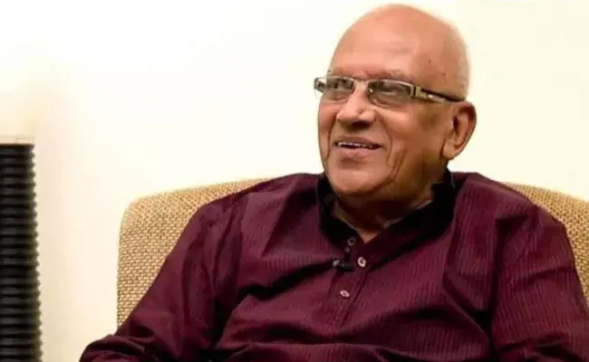 Singeetham Srinivasa Rao: ప్రముఖ డైరెక్టర్ సింగీతం శ్రీనివాసరావు ఇంట విషాదం.. Singeetham Srinivasa Rao: ప్రముఖ డైరెక్టర్ సింగీతం శ్రీనివాసరావు ఇంట విషాదం..