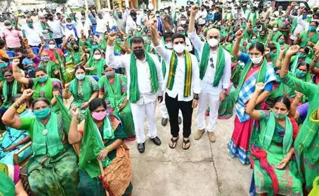 Amaravati: అమరావతి ఉద్యమానికి నేటితో 900 రోజులు.. బిల్డ్ అమరావతి నినాదంతో..