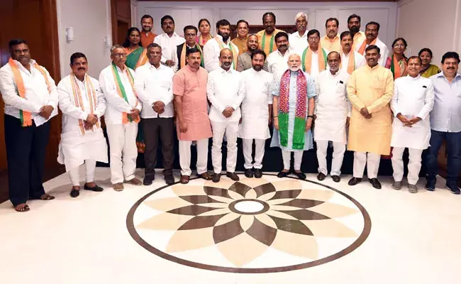 Narendra Modi: హైదరాబాద్‌ భాగ్యలక్ష్మి దేవాలయానికి మోదీ! కార్పొరేటర్ల కోరిక మేరకు..