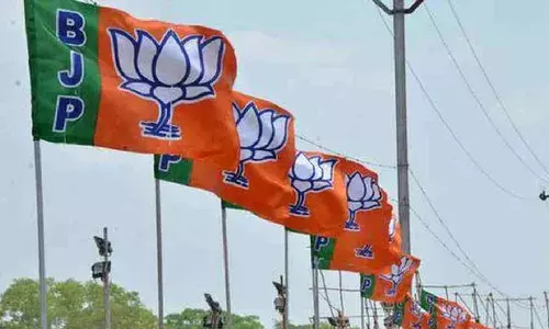 BJP: హైదరాబాద్లో బీజేపీ కేంద్ర కార్యవర్గ సమావేశాలు.. జూలై 2,3 తేదీల్లో.. BJP: హైదరాబాద్లో బీజేపీ కేంద్ర కార్యవర్గ సమావేశాలు.. జూలై 2,3 తేదీల్లో..