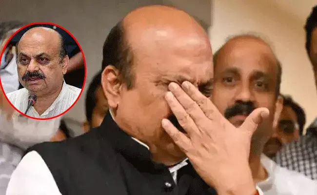 Karnataka CM: సినిమా చూసి సీఎం కంటతడి..