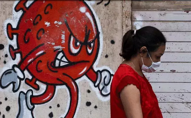 Covid 4th Wave: గత 24 గంటల్లో 8822 కొత్త కేసులు.. 3 నెలల్లో రికార్డు బ్రేక్ Covid 4th Wave: గత 24 గంటల్లో 8822 కొత్త కేసులు.. 3 నెలల్లో రికార్డు బ్రేక్