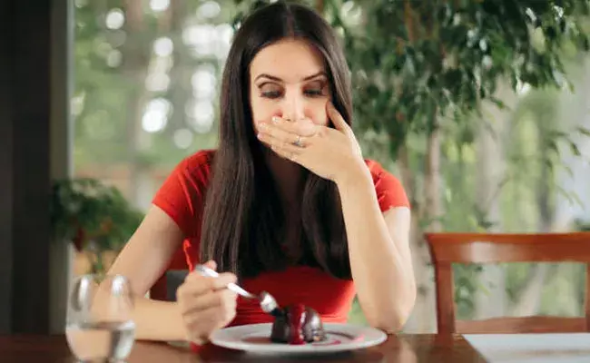 Prevent Burping: ఇబ్బంది పెడుతున్న త్రేన్పులు.. ఇంటి చిట్కాలతో నివారణ Prevent Burping: ఇబ్బంది పెడుతున్న త్రేన్పులు.. ఇంటి చిట్కాలతో నివారణ