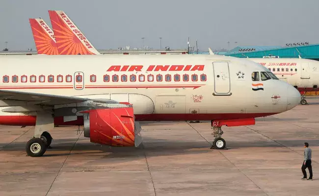 Air India: భారీ డీల్కు ఎయిరిండియా కసరత్తు.. 200 కొత్త విమానాలు కొనుగోలు.. Air India: భారీ డీల్కు ఎయిరిండియా కసరత్తు.. 200 కొత్త విమానాలు కొనుగోలు..