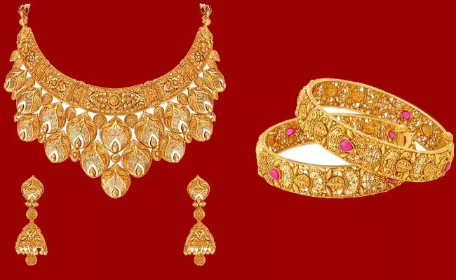 Gold and Silver Rates Today : తగ్గిన బంగారం, నిన్నటి మాదిరిగానే ఉన్న వెండి ధరలు..