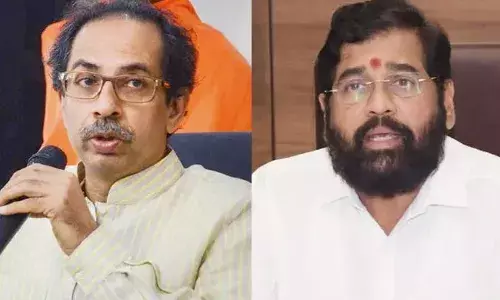 Maharashtra: అజ్ఞాతంలో 11 మంది ఎమ్మెల్యేలు.. మహారాష్ట్రలో శివసేన కూటమి కూలిపోనుందా..? Maharashtra: అజ్ఞాతంలో 11 మంది ఎమ్మెల్యేలు.. మహారాష్ట్రలో శివసేన కూటమి కూలిపోనుందా..?