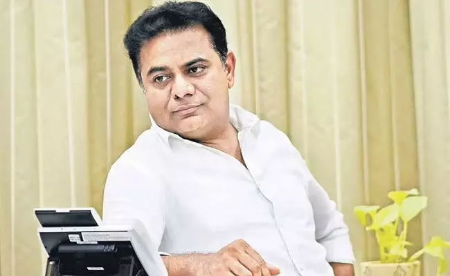 TRS Party leaders: పాత పాట వినిపిస్తున్న పార్టీనేతలు.. కాబోయే సీఎం TRS Party leaders: పాత పాట వినిపిస్తున్న పార్టీనేతలు.. కాబోయే సీఎం