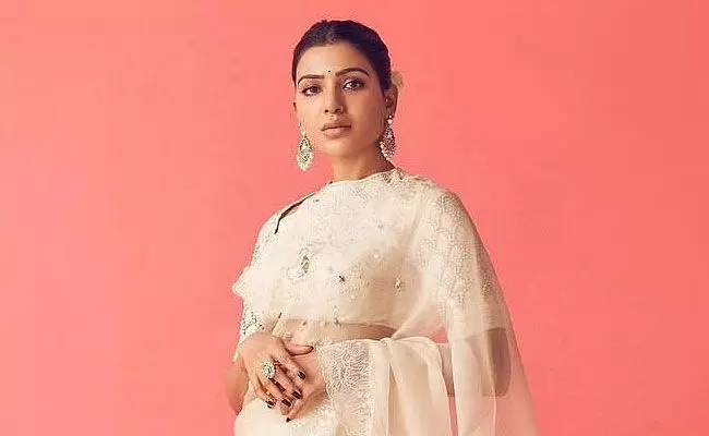 Samantha: బాలీవుడ్ వెండితెరపై సమంత డెబ్యూ.. స్టార్ హీరో సినిమాలో.. Samantha: బాలీవుడ్ వెండితెరపై సమంత డెబ్యూ.. స్టార్ హీరో సినిమాలో..