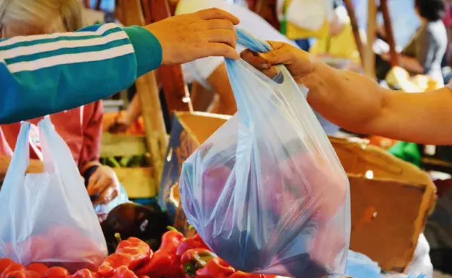 Plastic Ban: ప్లాస్టిక్ బ్యాన్.. జులై 1 నుంచి షురూ..