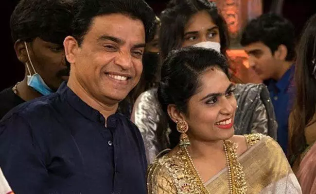 DilRaju: మరోసారి తండ్రైన ప్రముఖ నిర్మాత దిల్ రాజు DilRaju: మరోసారి తండ్రైన ప్రముఖ నిర్మాత దిల్ రాజు