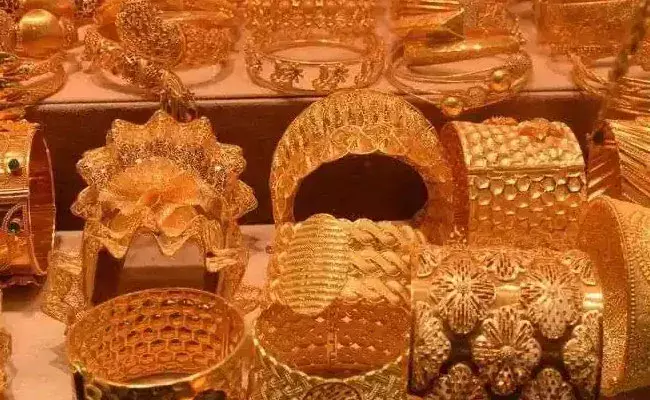 Gold and Silver Rates Today : భారీగా తగ్గిన బంగారం వెండి ధరలు..