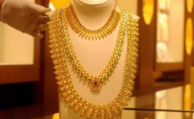 Gold and Silver Rates Today : భారీగా పెరిగిన బంగారం, వెండి ధరలు..