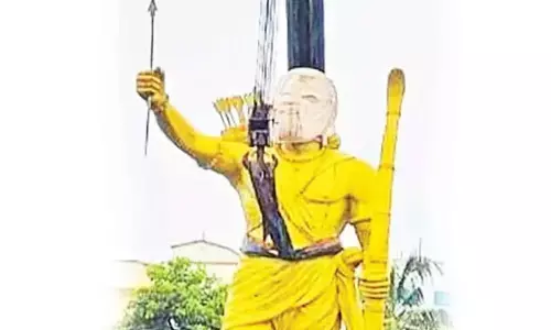 Bhimavaram: అల్లూరి విగ్రహావిష్కరణకు ఏర్పాట్లు పూర్తి.. 27 మందికి ప్రత్యేక ఆహ్వానం..