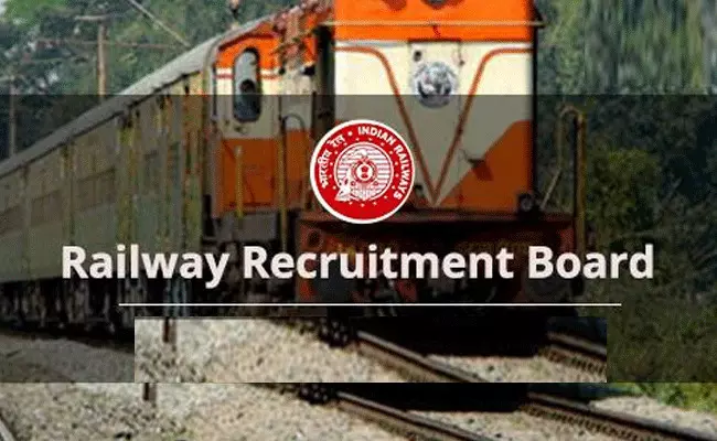 RRC North Central Railway Recruitment 2022: టెన్త్, ఐటిఐ అర్హతతో నార్త్ సెంట్రల్ రైల్వే లో అప్రెంటిస్ పోస్టుల భర్తీకి నోటిఫికేషన్.. RRC North Central Railway Recruitment 2022: టెన్త్, ఐటిఐ అర్హతతో నార్త్ సెంట్రల్ రైల్వే లో అప్రెంటిస్ పోస్టుల భర్తీకి నోటిఫికేషన్..