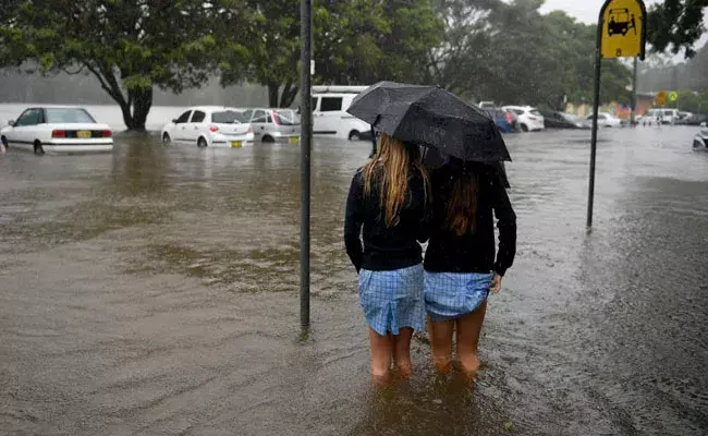 AUSTRALIA FLOODS EMERGENCY : ఆస్ట్రేలియాను ముంచెత్తుతున్న వరదలు AUSTRALIA FLOODS EMERGENCY : ఆస్ట్రేలియాను ముంచెత్తుతున్న వరదలు