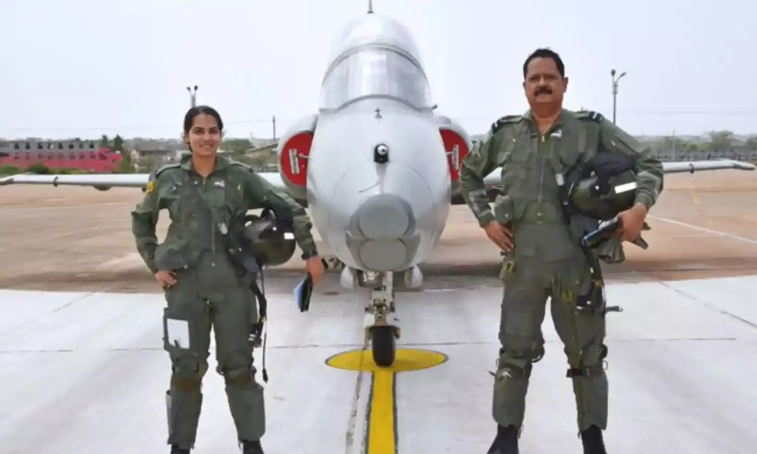 IAF Bidar: నాన్నతో కలిసి నడిచింది.. నింగిలోకీ ఎగిరింది..