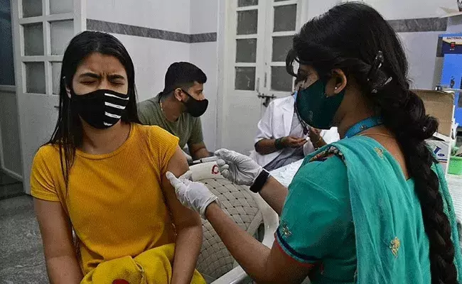 Vaccine Booster Dose : జులై 15 నుంచి ఉచితంగా బూస్టర్ డోస్