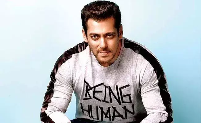Salman Khan: రెమ్యునరేషన్ రూ.1000 కోట్లు.. షో కోసం సల్మాన్ ఖాన్ డిమాండ్.. Salman Khan: రెమ్యునరేషన్ రూ.1000 కోట్లు.. షో కోసం సల్మాన్ ఖాన్ డిమాండ్..