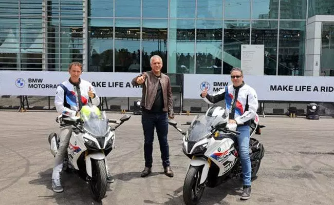 BMW G 310 RR: మార్కెట్లోకి BMW G 310 RR.. ధర, ఫీచర్లు చూస్తే.. BMW G 310 RR: మార్కెట్లోకి BMW G 310 RR.. ధర, ఫీచర్లు చూస్తే..