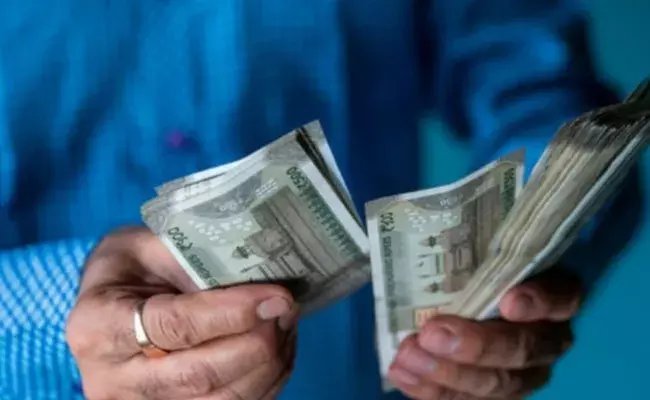 CBDT: ఏడాదికి రూ.20 లక్షలకు పైగా డిపాజిట్ చేస్తే.. ఇకపై..