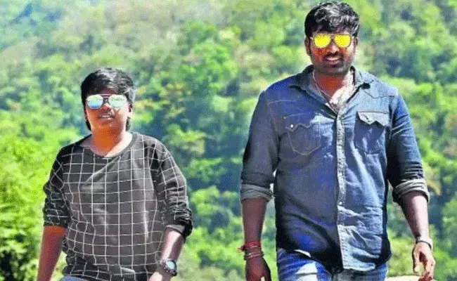 Vijay Sethupathi: వెండితెరపై ఎంట్రీ ఇవ్వనున్న విజయ్ సేతుపతి కుమారుడు.. Vijay Sethupathi: వెండితెరపై ఎంట్రీ ఇవ్వనున్న విజయ్ సేతుపతి కుమారుడు..