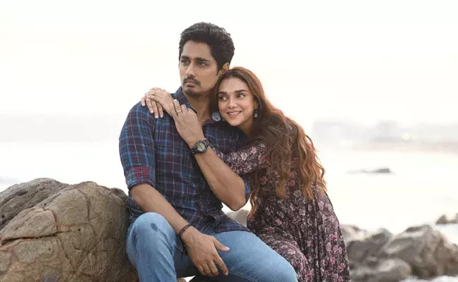 Siddharth Aditi Rao : డేటింగ్ సీజన్ నడుస్తోంది.. కెమెరాకు చిక్కిన అదితి, సిద్ధార్ద్.. Siddharth Aditi Rao : డేటింగ్ సీజన్ నడుస్తోంది.. కెమెరాకు చిక్కిన అదితి, సిద్ధార్ద్..