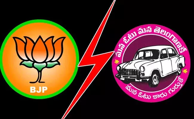 BJP: టీఆర్ఎస్పై కోర్టు కేసులు వేసేందుకు బీజేపీ సిద్ధం.. BJP: టీఆర్ఎస్పై కోర్టు కేసులు వేసేందుకు బీజేపీ సిద్ధం..