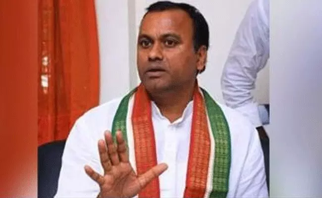 Komatireddy Raj Gopal Reddy: కాంగ్రెస్కు గుడ్ బై చెప్పి బీజేపీలోకి సీనియర్ నేత..! Komatireddy Raj Gopal Reddy: కాంగ్రెస్కు గుడ్ బై చెప్పి బీజేపీలోకి సీనియర్ నేత..!