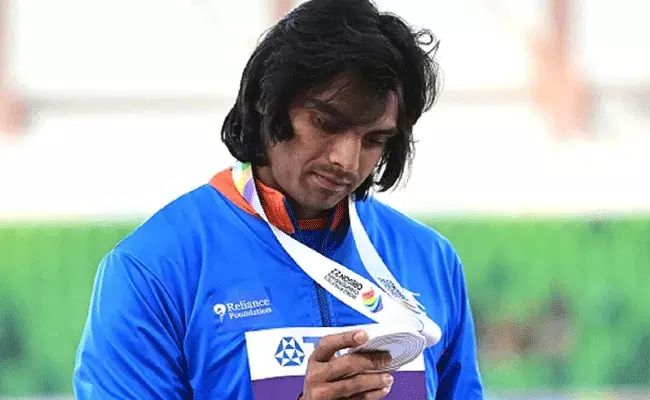 Neeraj Chopra: మరోసారి సత్తా చాటిన నీరజ్ చోప్రా.. ఈసారి సిల్వర్ పతకం.. Neeraj Chopra: మరోసారి సత్తా చాటిన నీరజ్ చోప్రా.. ఈసారి సిల్వర్ పతకం..
