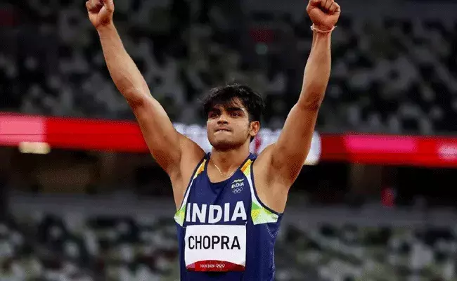 Neeraj Chopra: ఒలింపిక్స్ గోల్డ్ మెడలిస్ట్ నీరజ్ చోప్రాకు హీరోగా ఆఫర్.. Neeraj Chopra: ఒలింపిక్స్ గోల్డ్ మెడలిస్ట్ నీరజ్ చోప్రాకు హీరోగా ఆఫర్..