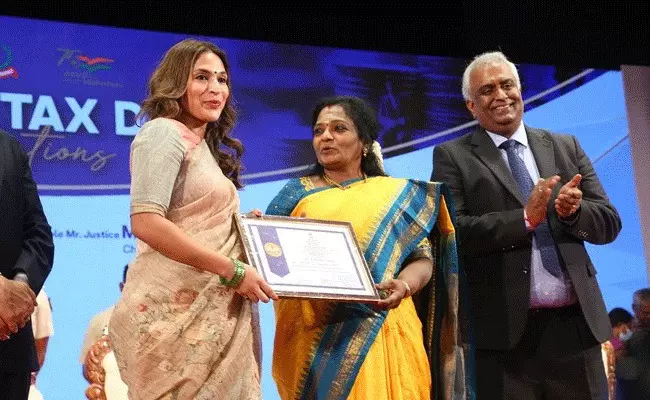 Rajinikanth : తలైవాకు మరో అవార్డు.. ఆగని రజినీ రికార్డులు.. Rajinikanth : తలైవాకు మరో అవార్డు.. ఆగని రజినీ రికార్డులు..