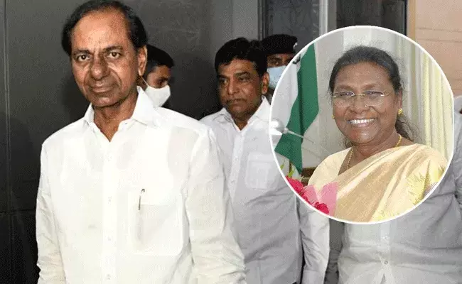 KCR Delhi Tour: ఢిల్లీ బాటపట్టిన కేసీఆర్.. పలువురు పెద్దలతో భేటీకి ప్లాన్.. KCR Delhi Tour: ఢిల్లీ బాటపట్టిన కేసీఆర్.. పలువురు పెద్దలతో భేటీకి ప్లాన్..