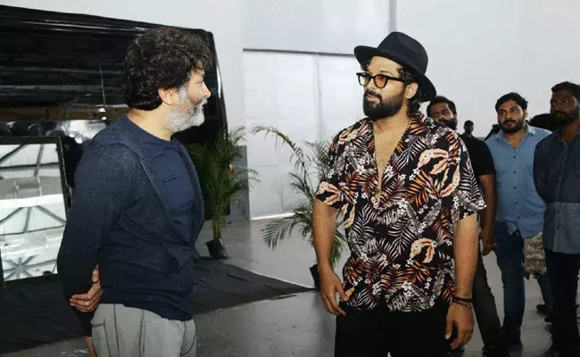 Allu Arjun Trivikram : త్రివిక్రమ్ దర్శకత్వంలో అల్లు అర్జున్ కమర్షియల్ యాడ్.. Allu Arjun Trivikram : త్రివిక్రమ్ దర్శకత్వంలో అల్లు అర్జున్ కమర్షియల్ యాడ్..