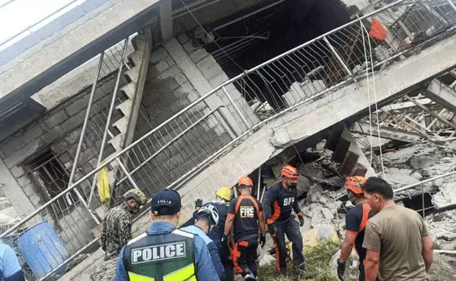 Phillipines : ఫిలిప్పీన్స్‌లో భూకంపం.. పేకమేడల్లా కూలిన భవనాలు..