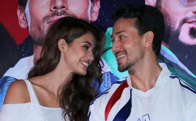 Disha Patani Tiger Shroff : లవ్ బర్డ్స్ బ్రేకప్ అయ్యారా..? నిజమెంత.. Disha Patani Tiger Shroff : లవ్ బర్డ్స్ బ్రేకప్ అయ్యారా..? నిజమెంత..