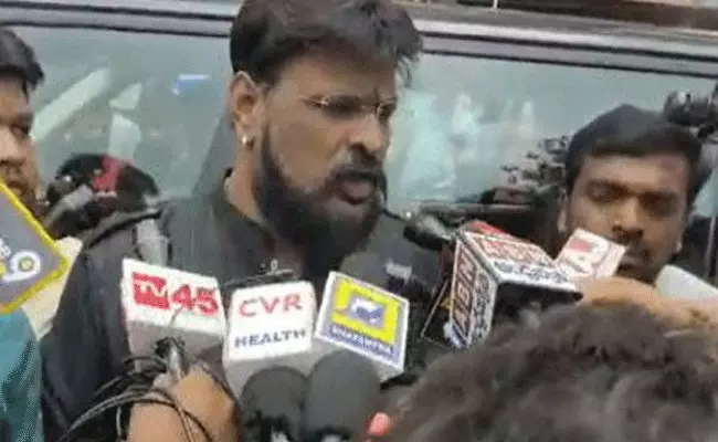 Chikoti Praveen: చికోటి ప్రవీన్ ఈవెంట్లు.. లిస్ట్లో పలువురు సినీ ప్రముఖులు.. Chikoti Praveen: చికోటి ప్రవీన్ ఈవెంట్లు.. లిస్ట్లో పలువురు సినీ ప్రముఖులు..