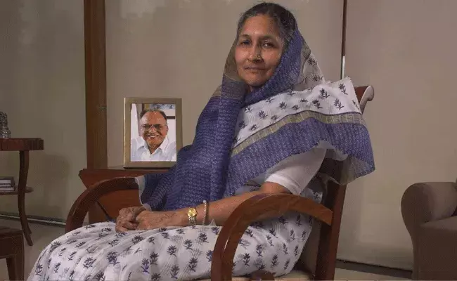 Savitri Jindal : మన దేశంతో పాటు ఆసియా దేశాల్లో ఈవిడే ధనవంతురాలు..