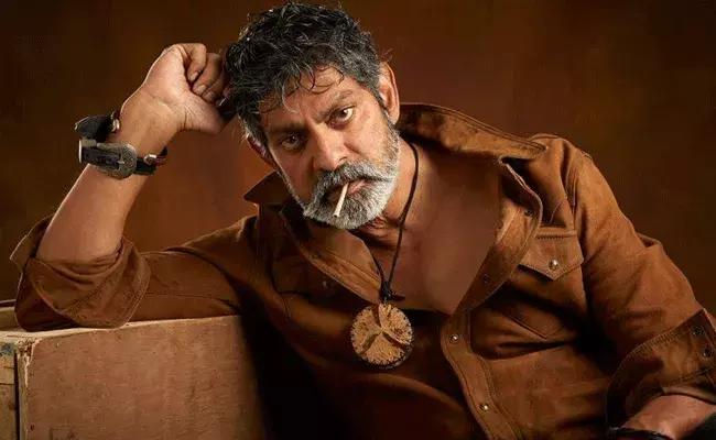 Jagapathi Babu : నాలాంటి వాడు దానికి పనికిరాడు : జగపతి బాబు