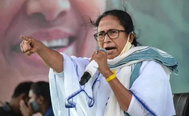 Operation Jharkhand : ఆ ముగ్గురు ఎమ్మెల్యేలను కొనేశారు : మమతా బెనర్జీ