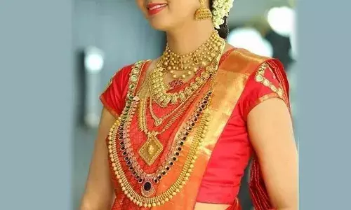 Gold and Silver Rates Today : భారీగా తగ్గిన బంగారం.. స్వల్పంగా తగ్గిన వెండి ధరలు..