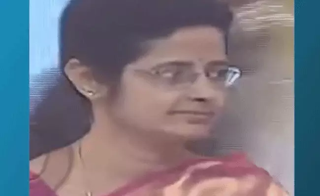 ఎన్టీఆర్ ఆఖరి కుమార్తె ఉమామహేశ్వరి హఠాన్మరణం ఎన్టీఆర్ ఆఖరి కుమార్తె ఉమామహేశ్వరి హఠాన్మరణం