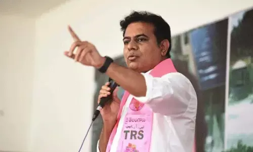 KTR: తెలంగాణ టెక్స్‌టైల్‌ రంగానికి కేంద్రం చేసిందేమీ లేదు: కేటీఆర్‌