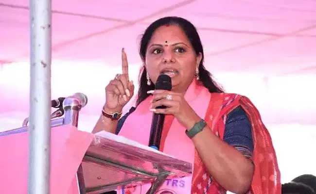 Kavitha : మునుగోడు ఉపఎన్నిక ఎప్పుడు వచ్చినా టీఆర్ఎస్దే విజయం : కవిత Kavitha : మునుగోడు ఉపఎన్నిక ఎప్పుడు వచ్చినా టీఆర్ఎస్దే విజయం : కవిత
